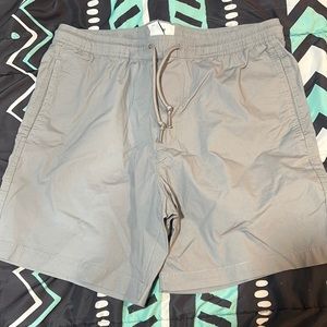 Grey H&M men shorts